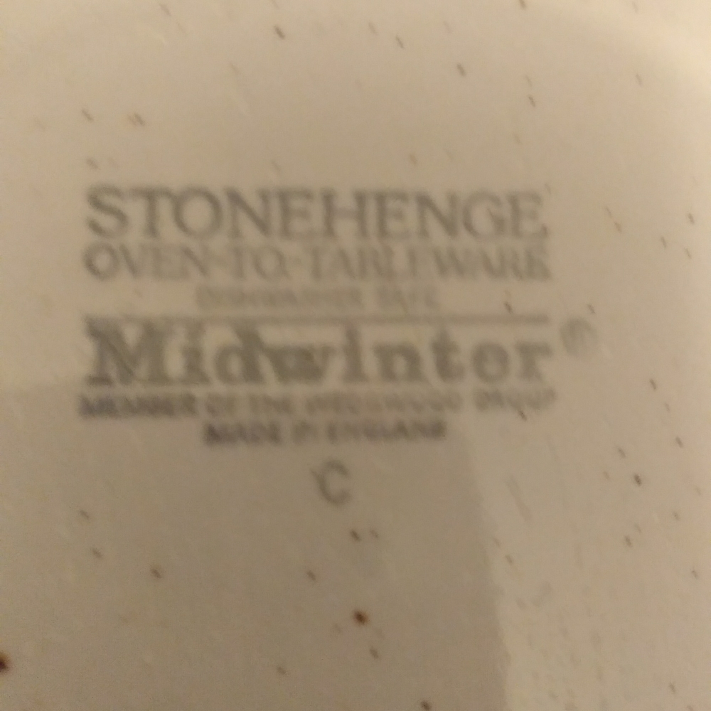 9 small serving saucers - Picture 2 of 2